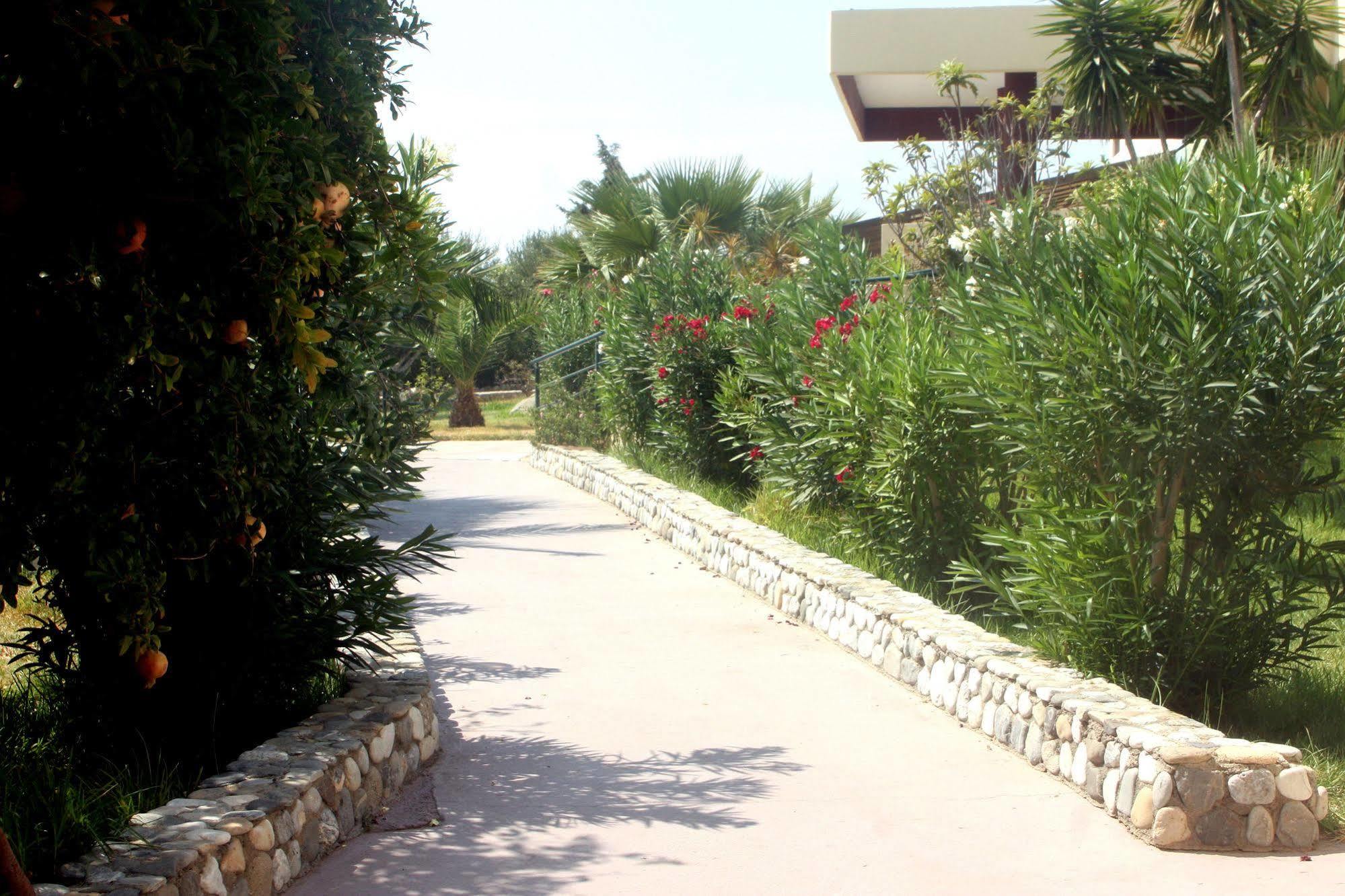 Evripides Village Kardamena  Exterior photo